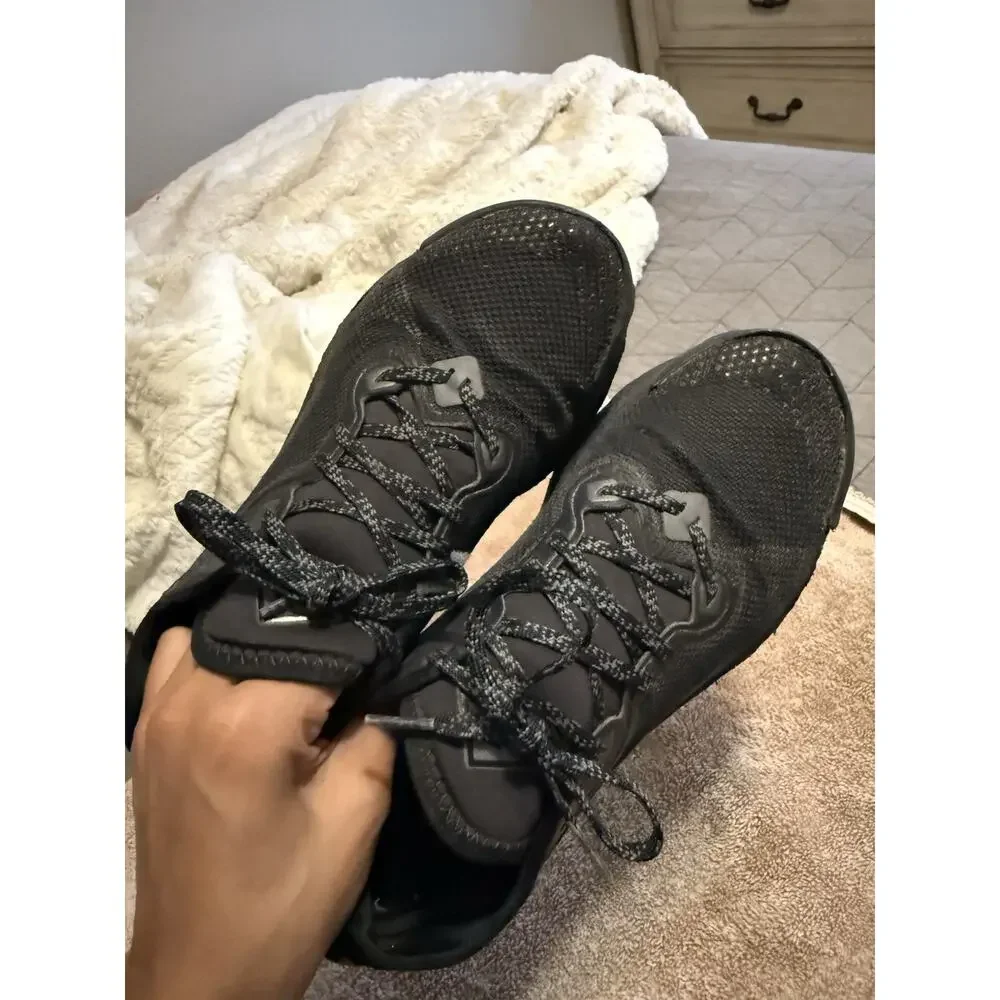 Nike Women’s Pegasus Trail 2 GORE-TEX Low Top Sneakers Black